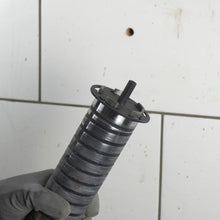 Load image into Gallery viewer, Centrador para perforación