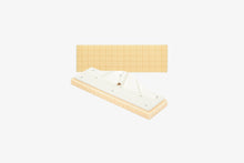 Load image into Gallery viewer, Llana espona sweepex con cortes para limpieza de suelos después del proceso de rejuntado. Sus cortes ayudan a recoger mayor cantidad de residuos de cemento y completar la limpieza con menos pasadas.